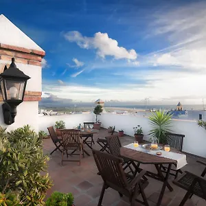 Hotel Restaurante Blanco Y, Conil De La Frontera